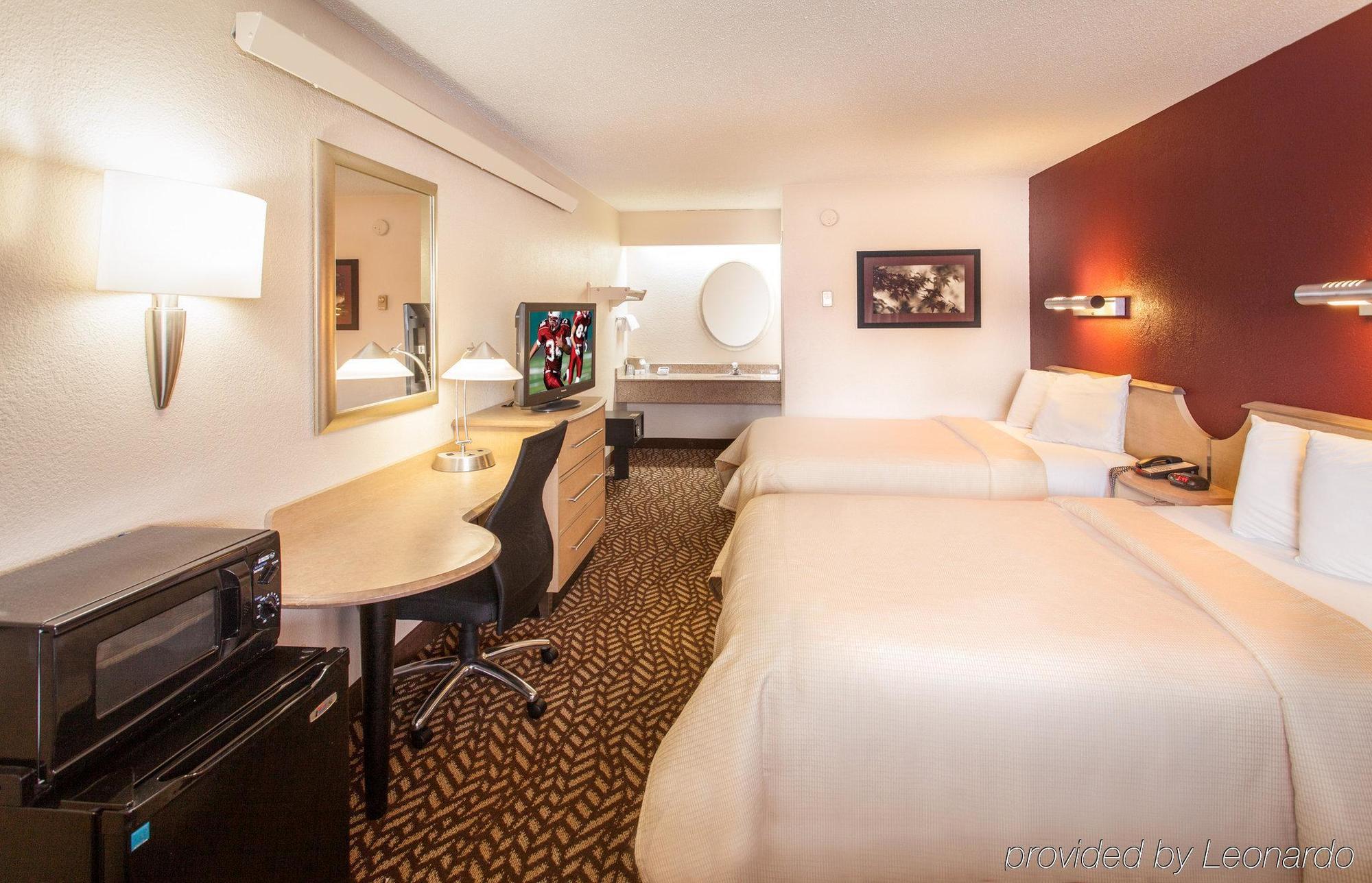 Red Roof Inn Detroit - Royal Oak/Madison Heights Extérieur photo