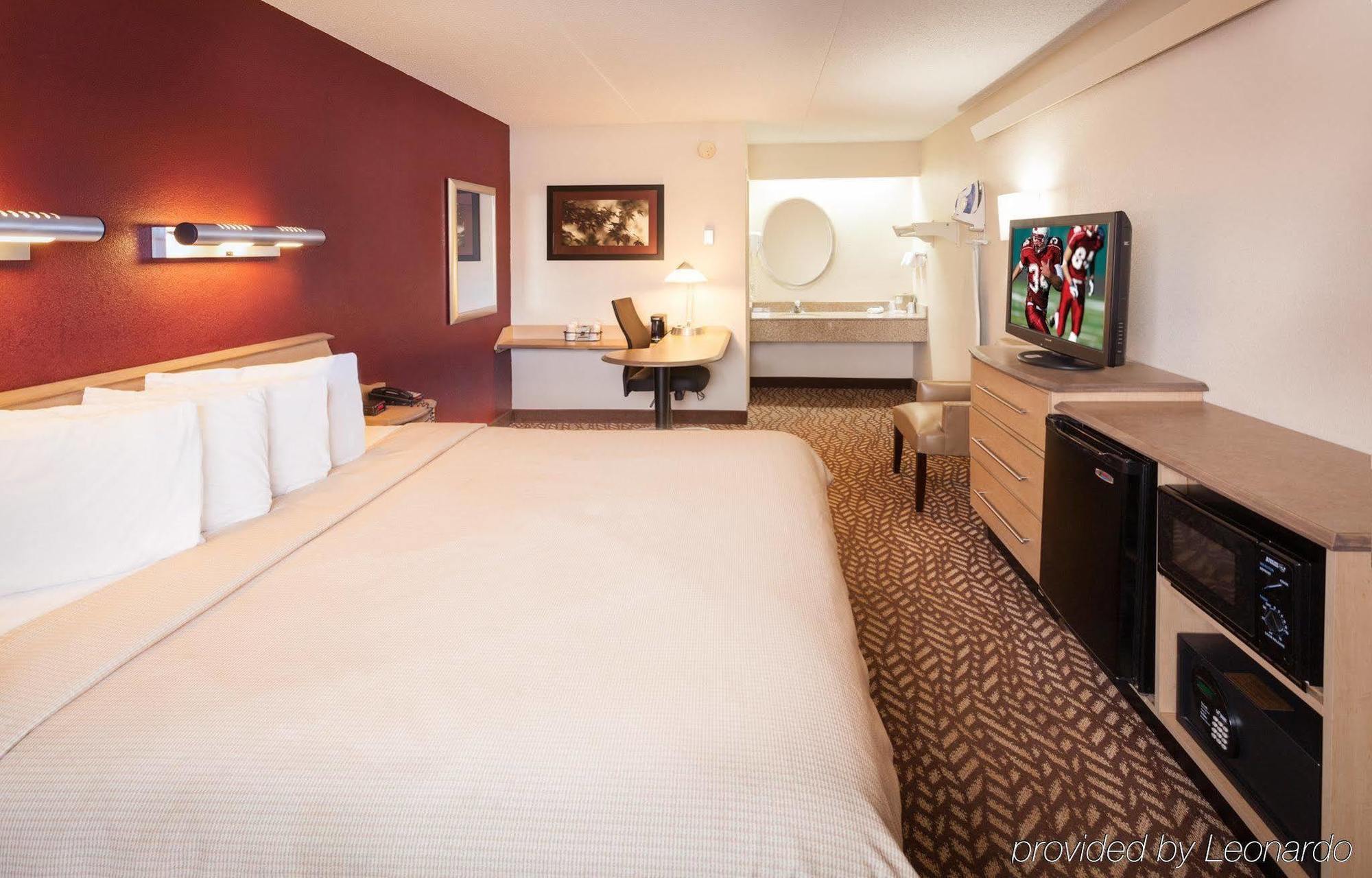 Red Roof Inn Detroit - Royal Oak/Madison Heights Extérieur photo